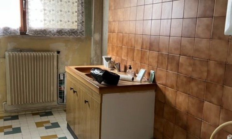 AVANT -  Rénovation complète d'un appartement pour colocation meublée à Toulouse